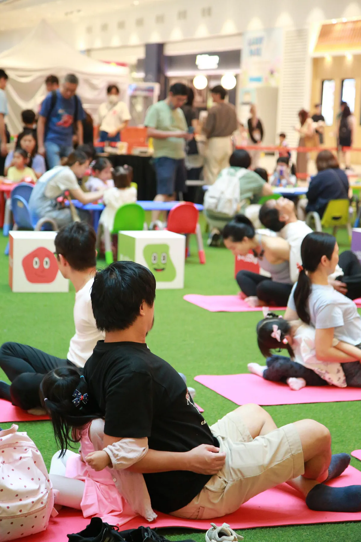 Yuterwellness社區瑜伽工作坊伸展動作